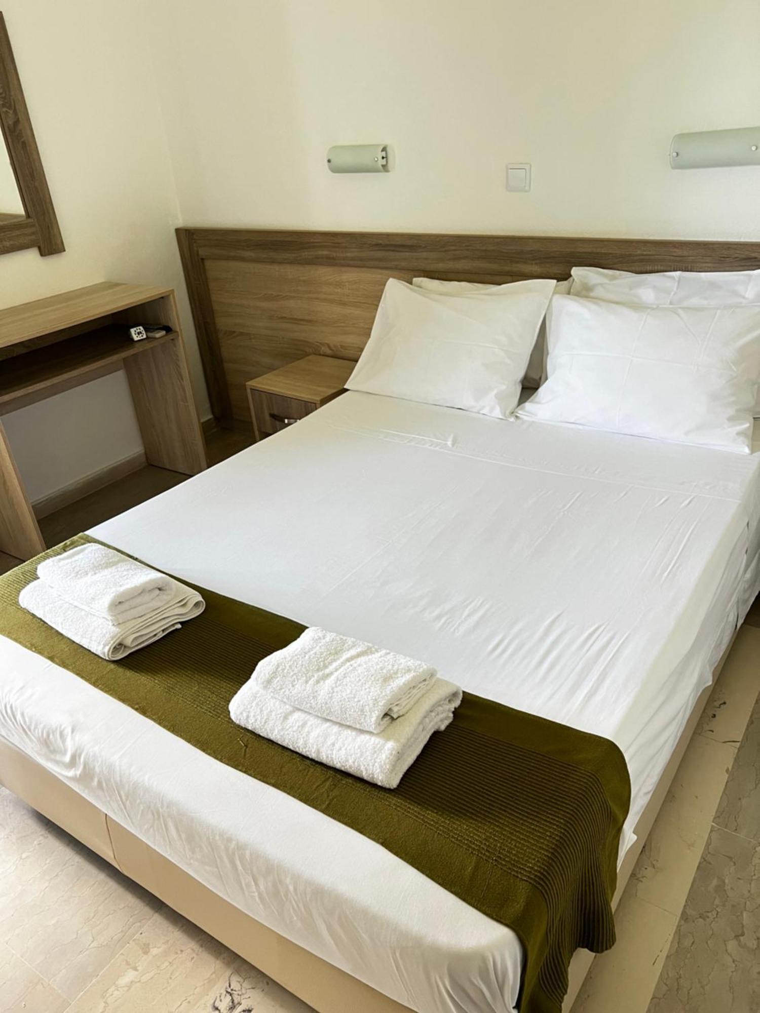 Armonia Apartments & Studios Периволион Экстерьер фото
